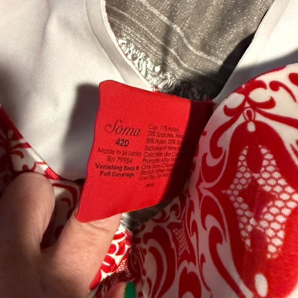 Soma Red and White Patterned Bra - Picture 2 of 3